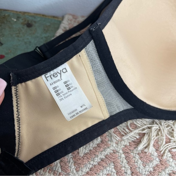 Freya Black Mesh Bra - Picture 13 of 16